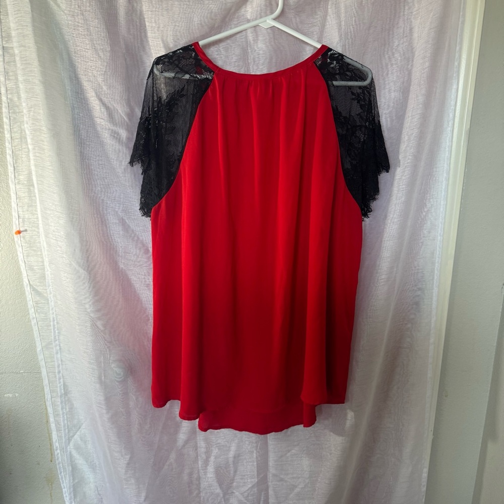 Torrid size 3 Elegant Red Lace Sleeve Women's Top